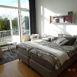  Accommodatie bij particulieren Houtrust Nederland